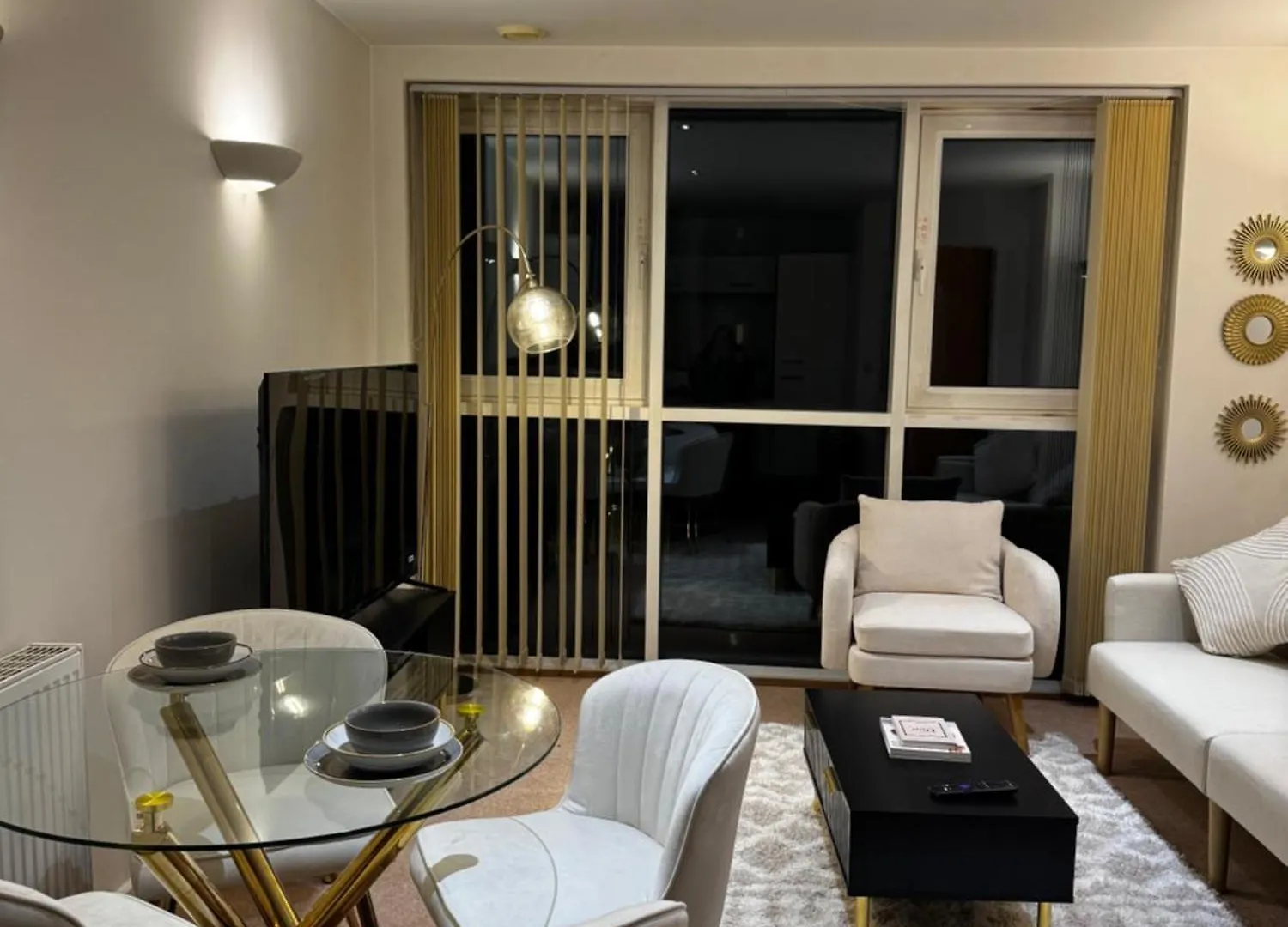 Entire Flat O2 Cable Cars Apartment London