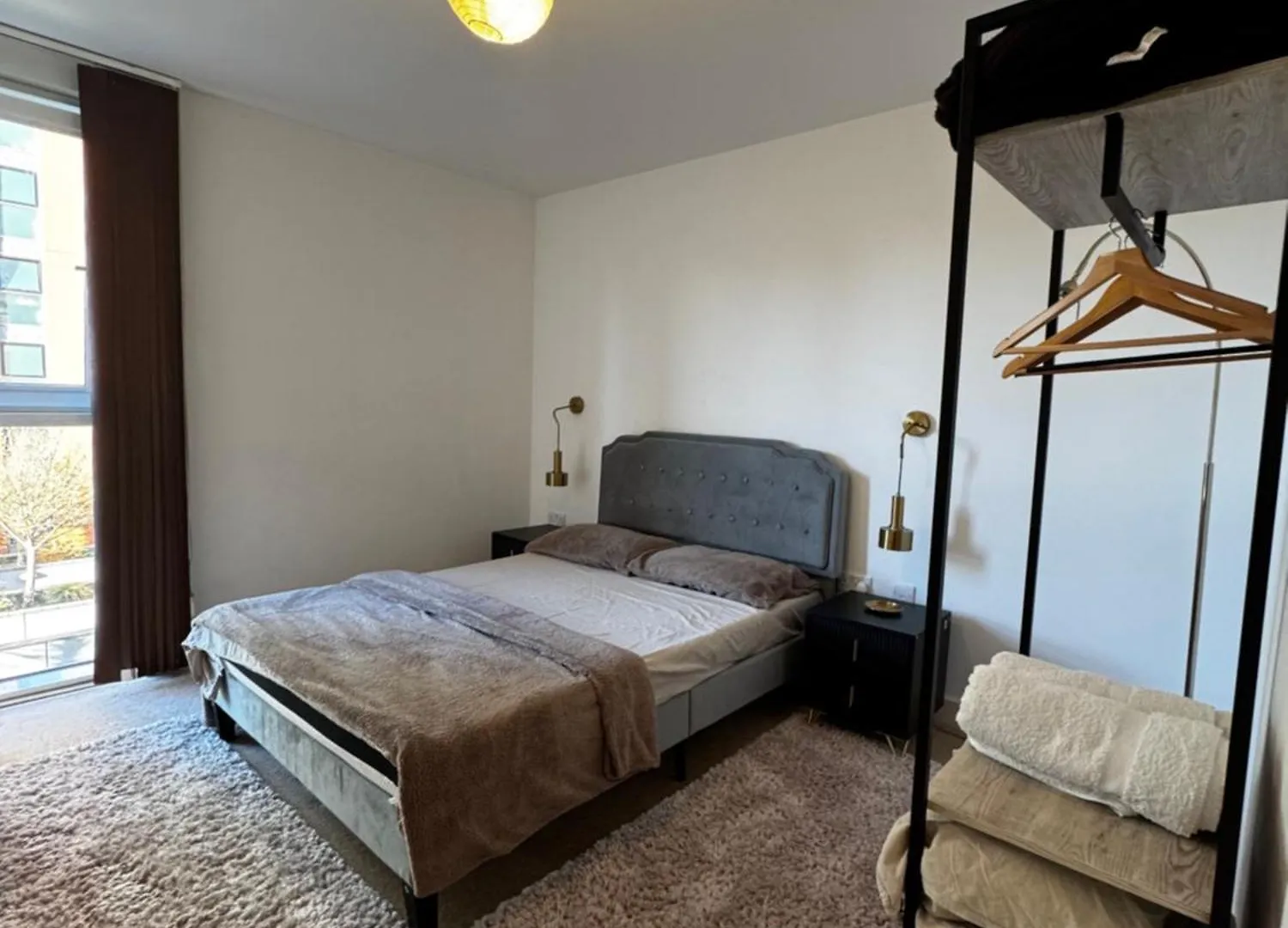 Apartment Entire Flat Excel, Ifs Clouds, O2 Arena, City Airport London