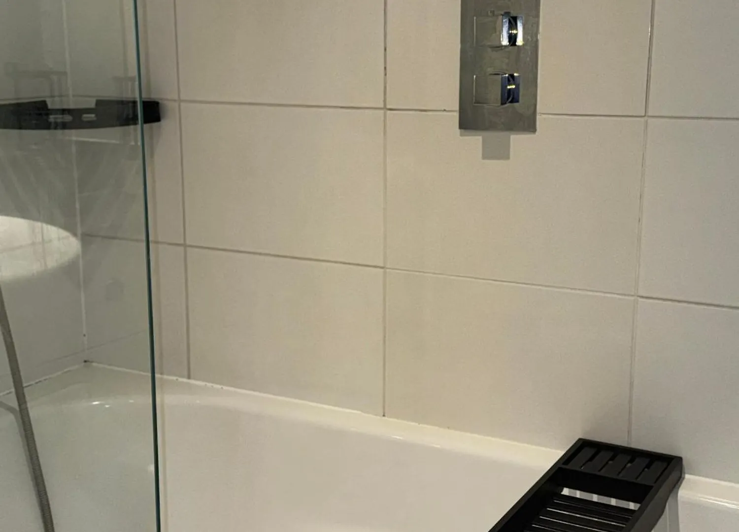 Apartment Entire Flat Excel, Ifs Clouds, O2 Arena, City Airport London